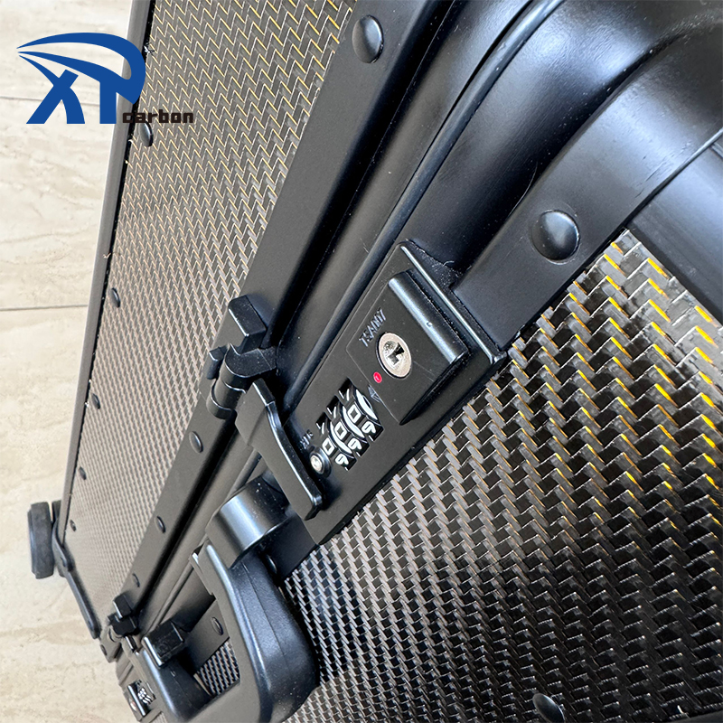 Carbon Fiber Reflection Luggage
